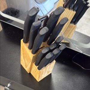 Black Knife Set with Wooden Block